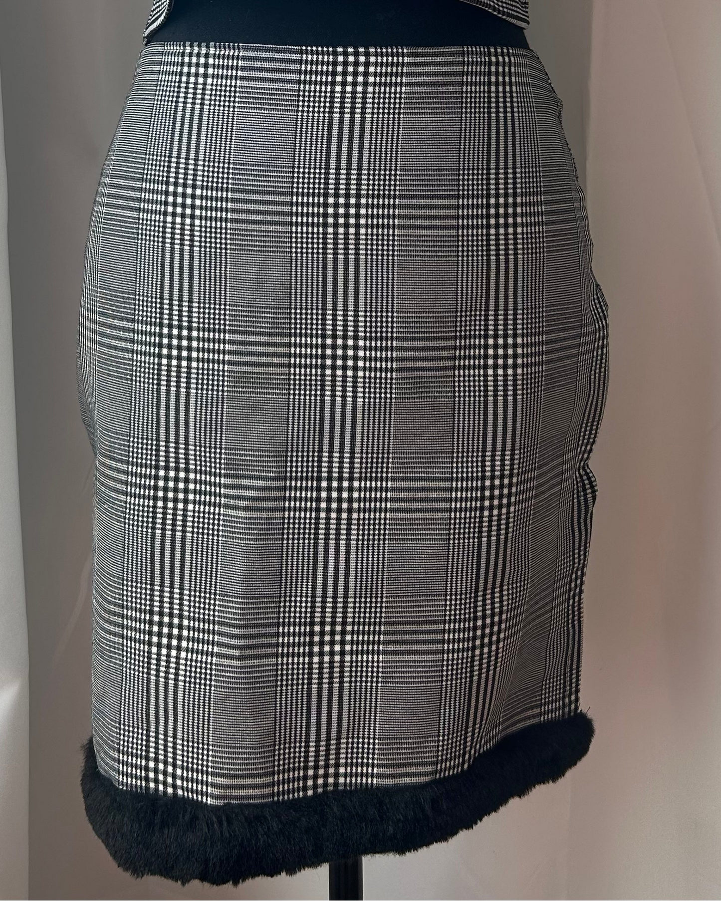 Monochrome Faux-Fur Mid-Skirt
